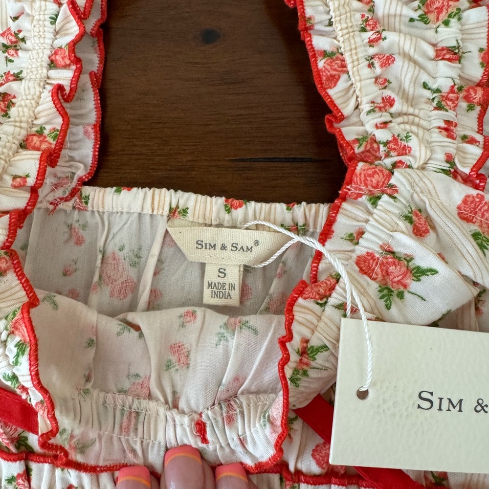 Sim & Sam Floral Ruffle Crop Top - Picture 2 of 2